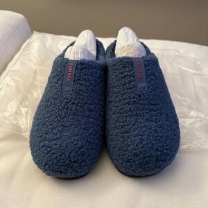 NWOT: Bombas Navy Sunday Men Slippers